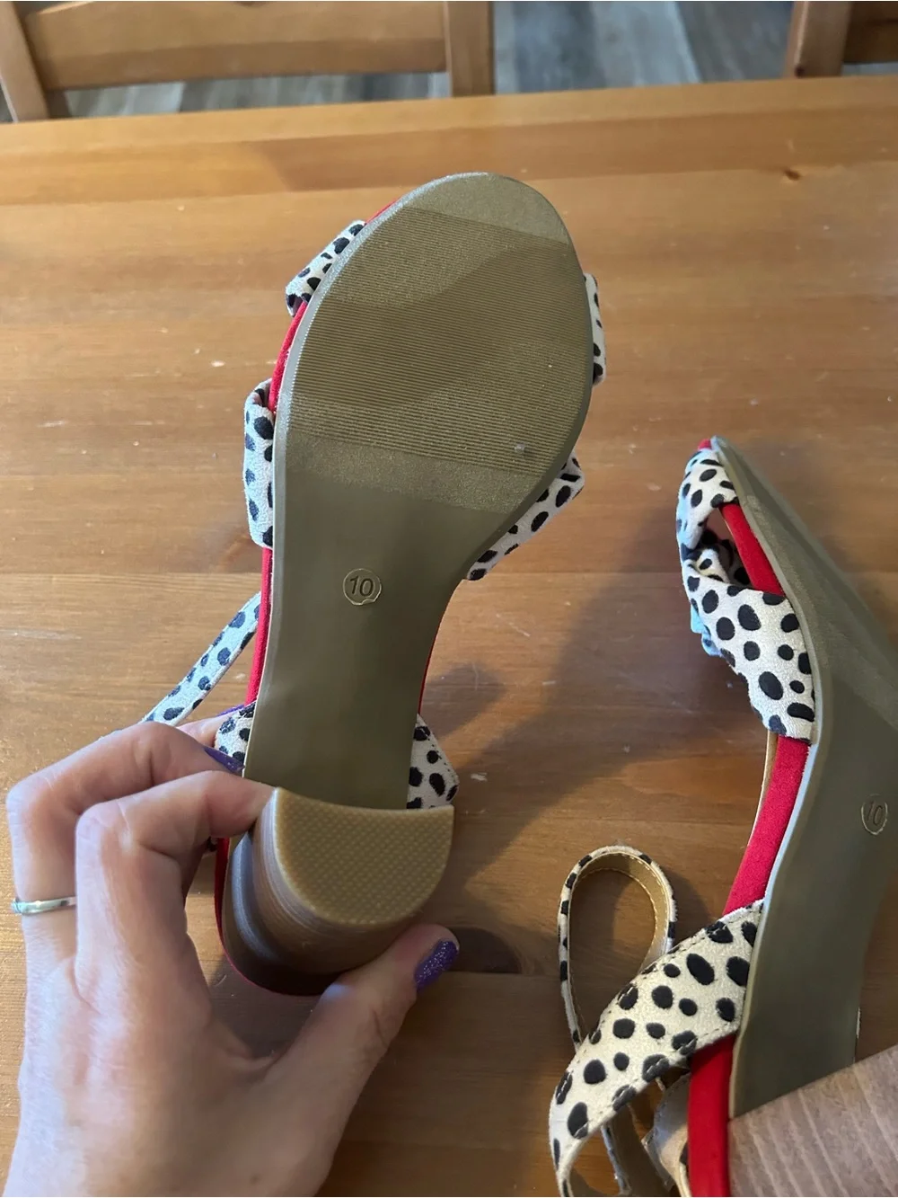 Scoop Size 10  Adorable Red Black and White Chunky Heels